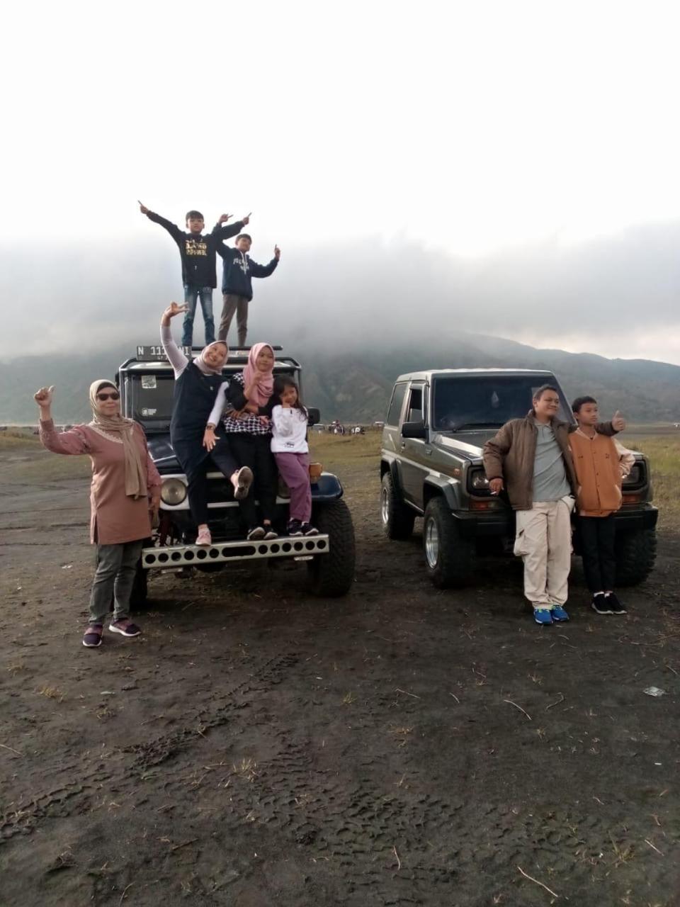 Aaa, Fan Family, Aesthetic Bromo, Managed By Triple A Tour, Additional Bromo Jeep Tour Sunrise And Airport Shuttle Ngadisari Exteriér fotografie